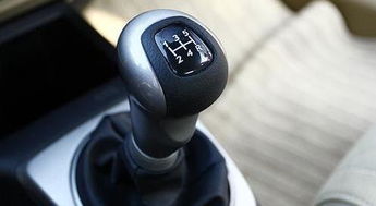 汽车空档意速多少最好