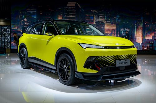 汽车没了油能跑多少迈