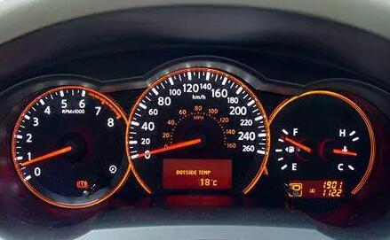 汽车每小时能跑多少里程