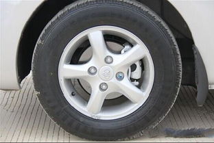 长安汽车的轮胎多少钱