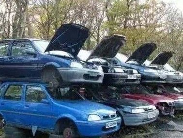 汽车多少钱报废