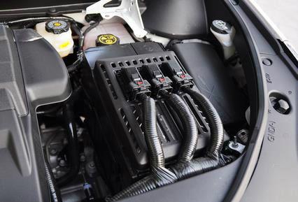 汽车电瓶保养后电压多少