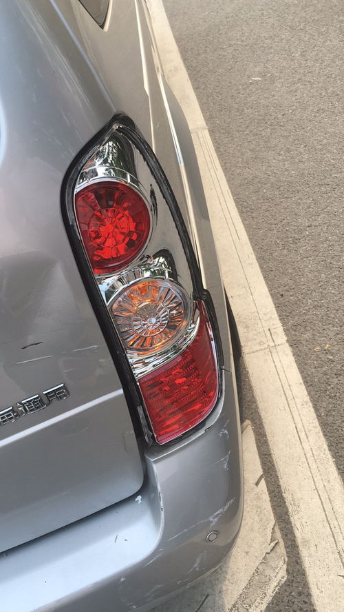 汽车侧面喷漆多少钱