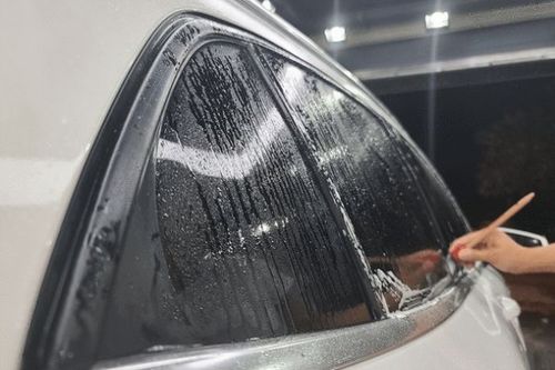 汽车美容抛光多少钱