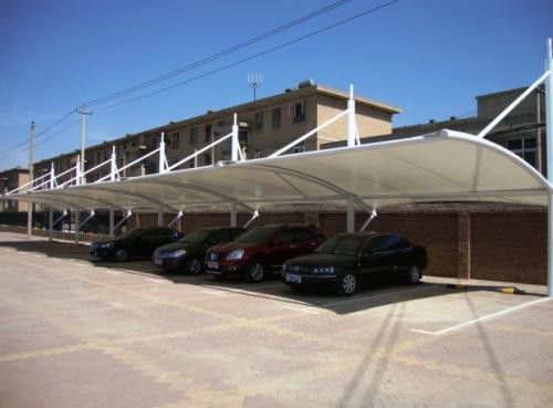 汽车车棚灯亮度多少