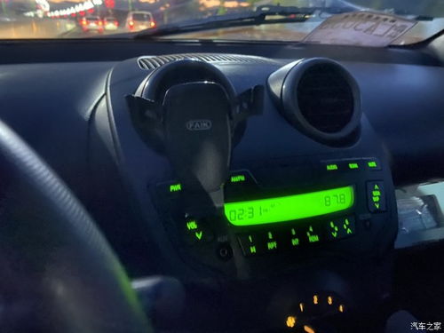 汽车油表多少转最好