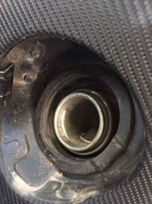 汽车油箱多少公里换油封