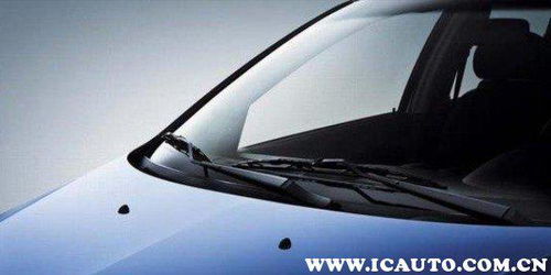 换汽车前挡风玻璃多少钱