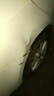 汽车扳金喷漆多少钱 汽车扳金喷漆多少钱