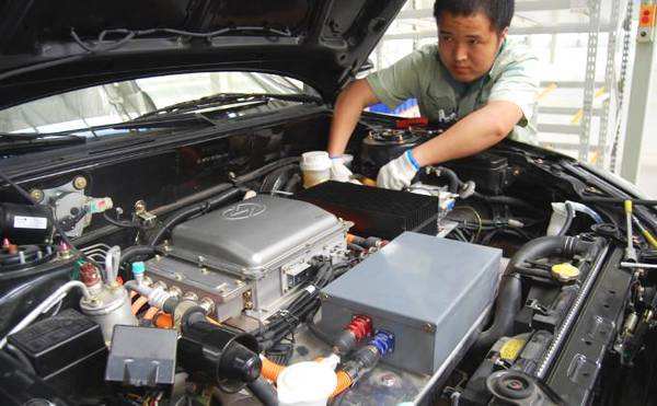 汽车换了电池多少钱 汽车换了电池多少钱