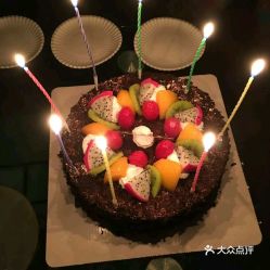 汽车蛋糕多少钱 汽车蛋糕多少钱