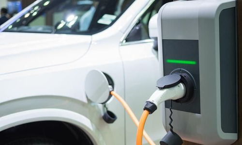 汽车电压能充到多少瓦