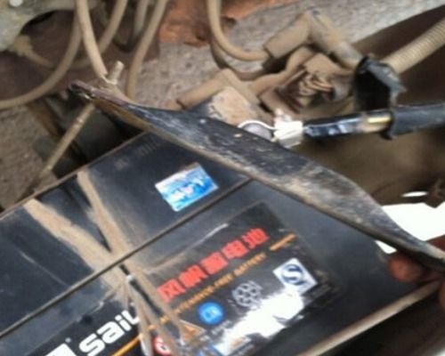 汽车电瓶电压最大多少瓦