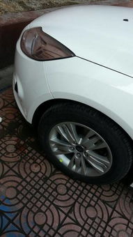 汽车擦了点漆要多少钱