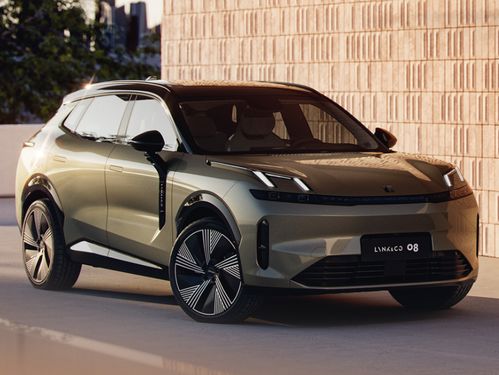 领克汽车喷漆多少钱 领克汽车喷漆多少钱