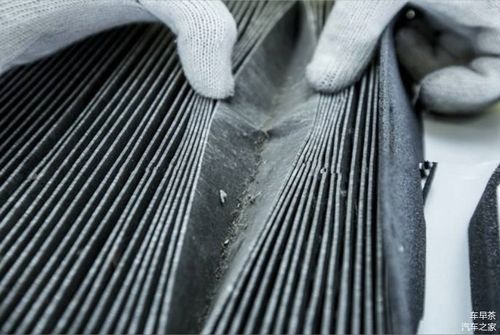 汽车空调加雪种多少公斤