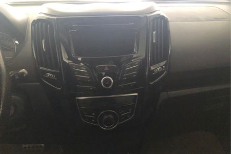 汽车半自动多少钱