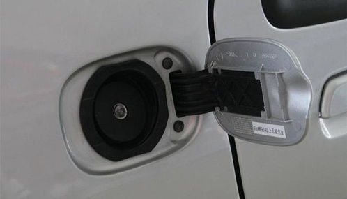 怎么看汽车油箱时速多少