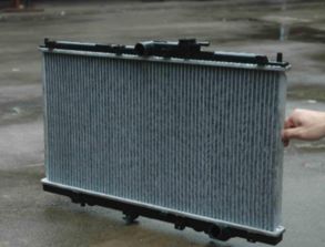 汽车水箱多少升