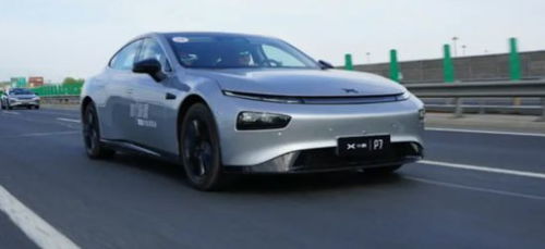 小鹏汽车软件费用多少