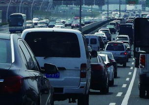 小汽车装货收费多少