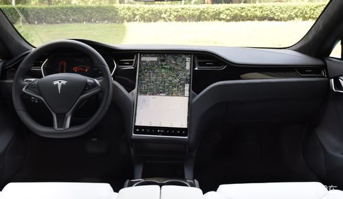 汽车里程剩多少必须加油 汽车里程剩多少必须加油