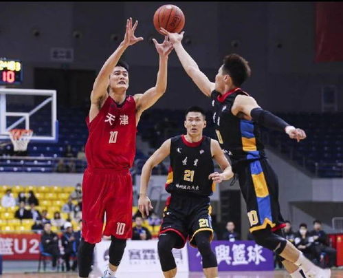 男子全国涂鸦涉黄广告:每天300块 男子全国涂鸦涉黄广告:每天300块