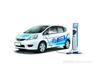 电动汽车爬坡多少度