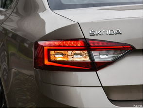 汽车led尾灯多少钱