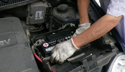 汽车电瓶能跑多少公里 汽车电瓶能跑多少公里