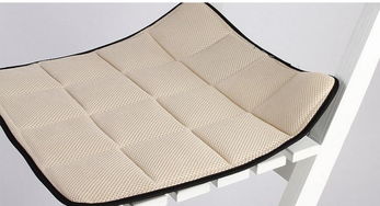 汽车沙发坐垫尺寸是多少