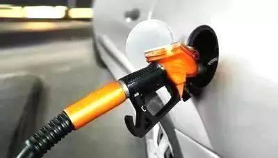 清理汽车油箱多少钱