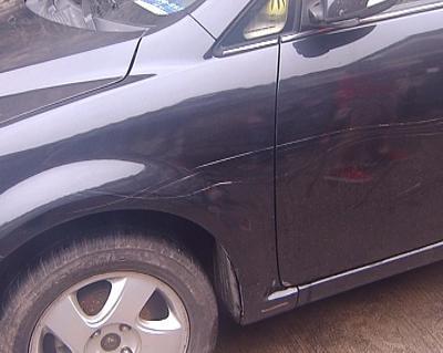 汽车刮花了多少钱