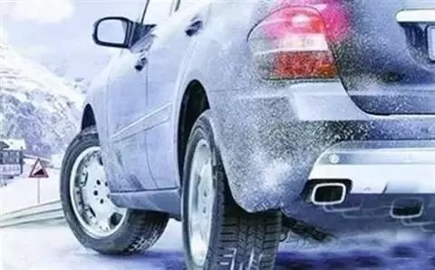 汽车冷冻液多少升为好