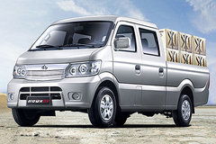 长安小面包汽车烧油多少 长安小面包汽车烧油多少