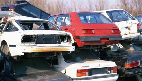 汽车多少年半年一审 汽车多少年半年一审