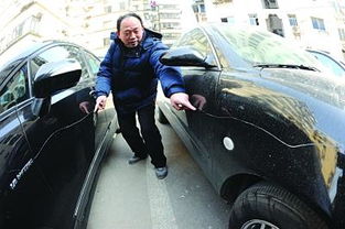 汽车喷一个车门多少钱 汽车喷一个车门多少钱