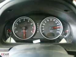 汽车中保养多少钱