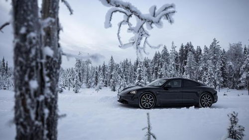 汽车在雪地里开多少公里