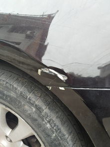 汽车后视镜掉了要多少钱