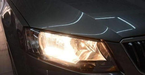 汽车大灯led多少功率