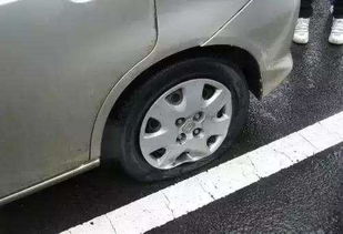 汽车轮胎多少bar