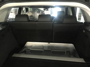 汽车后排大灯多少钱