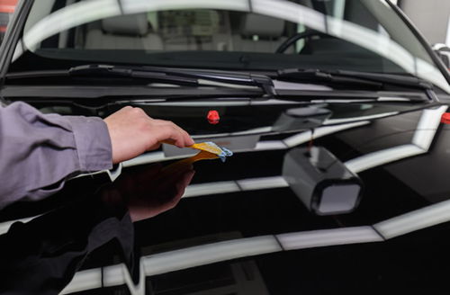 白色汽车多少公里打蜡