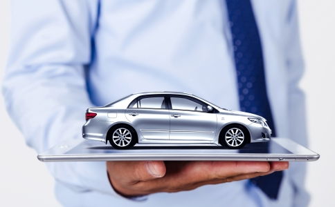 汽车保险年审加多少