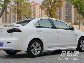 汽车前玻璃贴膜多少钱