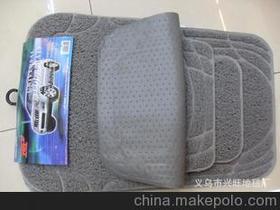 汽车地毯多少钱 汽车地毯多少钱