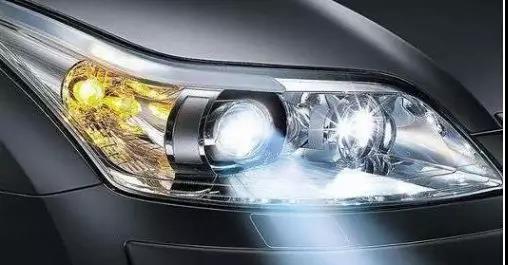 汽车大灯换灯泡多少钱 汽车大灯换灯泡多少钱