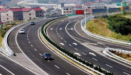 汽车高速多少公里正常走