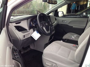 汽车中控台改装多少钱 汽车中控台改装多少钱